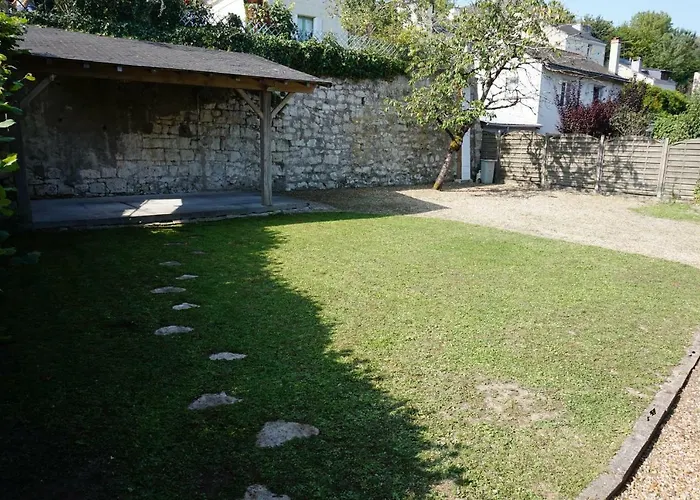 Сasa de vacaciones De Parnay